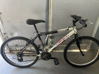 Bicicleta Montaña Boomerang Blanca