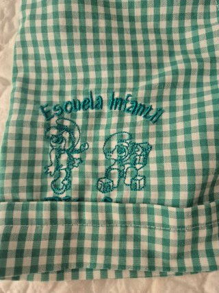 Chaqueta Escuela Infantil Pitufos y pantalones