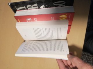 Set 4 libri thriller
