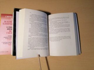 Set 4 libri thriller