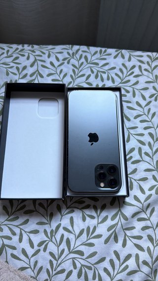 iPhone 12 Pro Max Space Gray