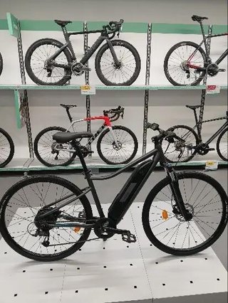 Bicicleta eléctrica de trekking aluminio monoplato 8V
