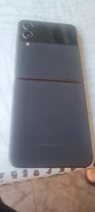 Samsung Galaxy Z Flip 4 Móvil