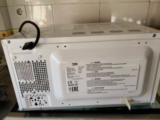 Microondas Beko MGC20100W casi nuevo urge mudanza