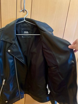 Chaqueta Polipiel Zara Negra