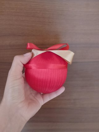 Pallina Natale gnomo ricamata Buon Natale