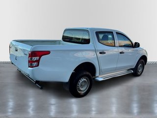 Mitsubishi L200 D/C 300 DI-D Kaiteki Auto