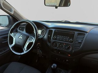 Mitsubishi L200 D/C 300 DI-D Kaiteki Auto