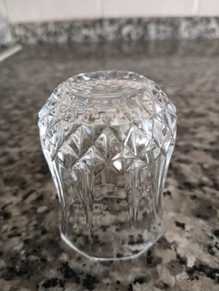 Juego de licor de cristal tallado