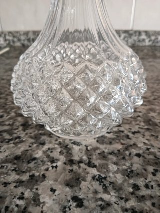 Juego de licor de cristal tallado