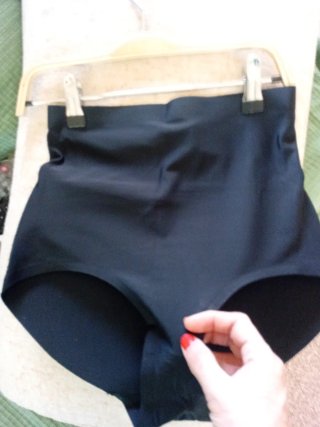 Faja reductora push up negra Talla L