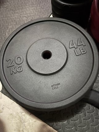 Disco de pesa 20 kg Decathlon 44 LB