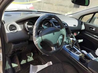 Caja relés / 281164872 peugeot 3008 1.6 hdi 230690