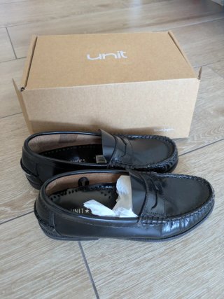 Mocasines negros talla 32 usados solo unas horas