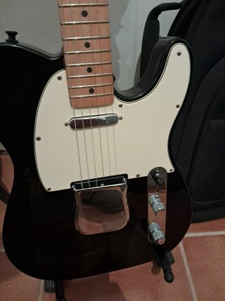 Guitarra Fender Telecaster 60 Aniversario y Ampli