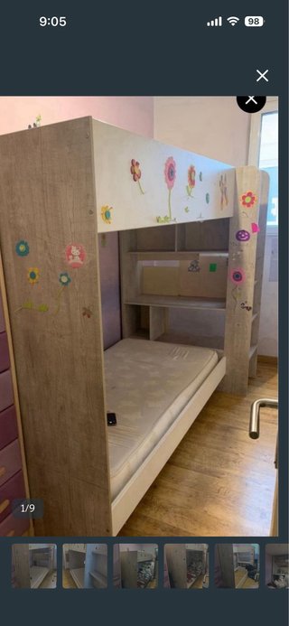 Litera alta con escalera estantes y mesa integrado