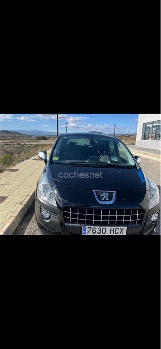 Peugeot 3008 2011