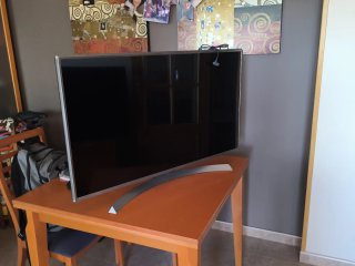 LG TV 43 Negro/Plata