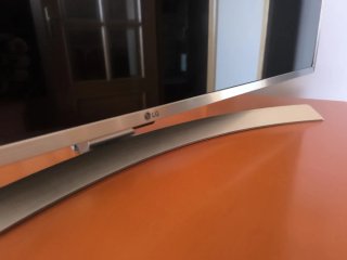 LG TV 43 Negro/Plata