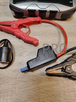 Arrancador de Coches con 65W Carga Rápida UTRAI