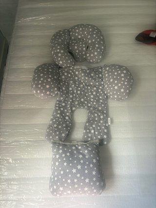 Reductor silla bebé estrellas grises