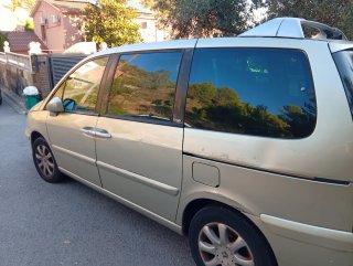 Peugeot 807 2004