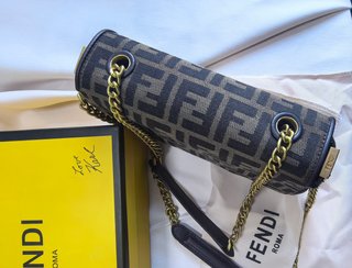 Bolso Fendi Baguette Mediano Marrón Dorado