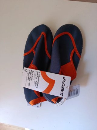 Escarpines para agua Crivit Talla 31/32