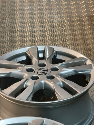Llantas Honda 17 (Juego de 4) NUEVAS