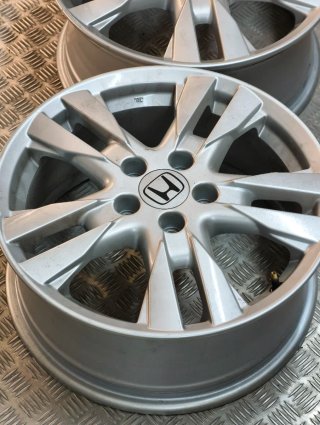 Llantas Honda 17 (Juego de 4) NUEVAS