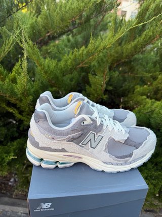 New Balance 2002R Rain Cloud Talla 44.5