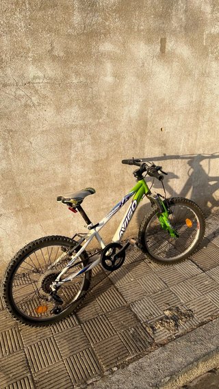Bicicleta Avigo 22”
