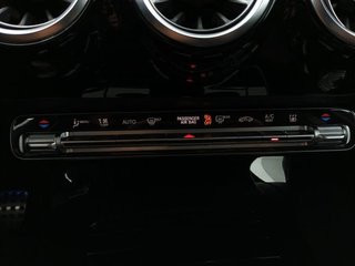 Mercedes Clase A A 250 e con tecnología híbrida EQ