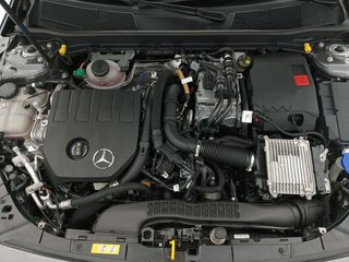 Mercedes Clase A A 250 e con tecnología híbrida EQ