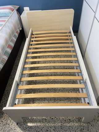 Cama SLÄKT 90x200 cm blanca