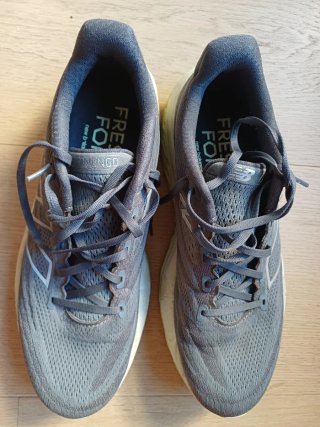 Zapatillas de running New Balance Vongo 44,5