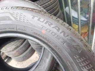 215 60 R17 96H Bridgestone - 2 neumáticos +85%