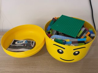 Piezas Lego diferentes montajes