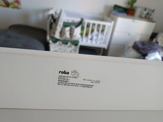 Cambiador de bebé blanco