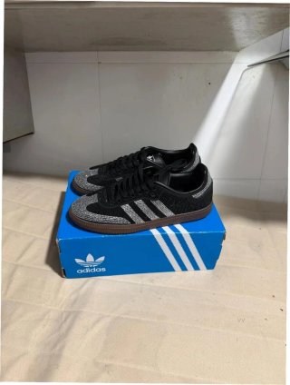 Adidas Samba OG con Rhinestones Talla 40