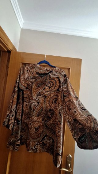 Blusón vintage Zara estampado paisley