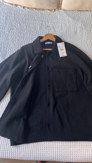 Cardigan punto Zara botones negro