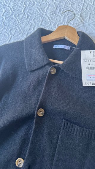 Cardigan punto Zara botones negro