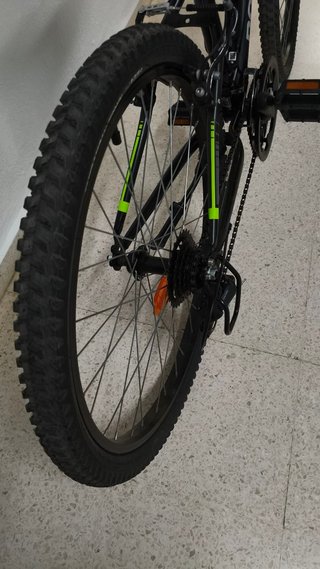 Bicicleta Rockrider ST 500 24 Negra