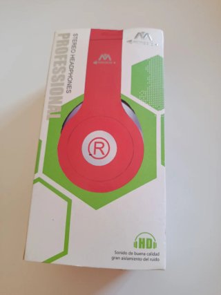 Auriculares Grises y Rojos