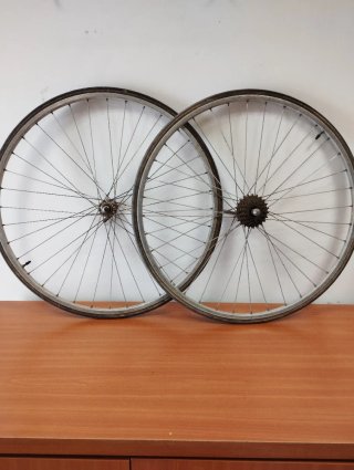 Ruedas de bicicleta de carretera