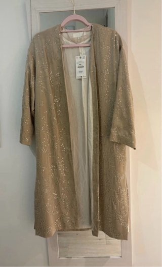 Kimono bordado beige y dorado talla única