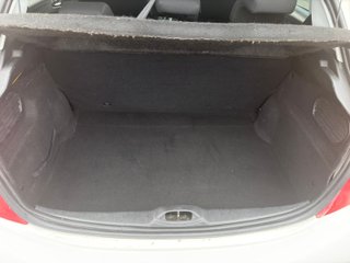 Peugeot 208 2013