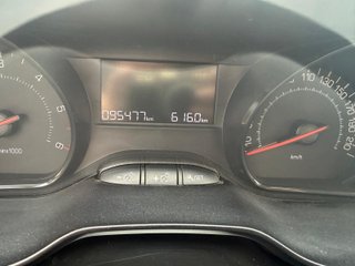 Peugeot 208 2013