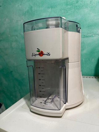 Licuadora Taurus LiquaFruits